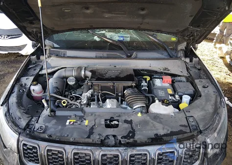 2025 Jeep Compass Latitude 4X4 z USA, uszkodzony, nr VIN 3C4NJDBN0ST542952